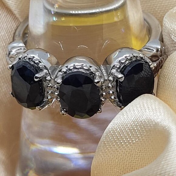 New, Stamped, Black, Midnight Oval Sapphire ring, Size 7 - Picture 3 of 5